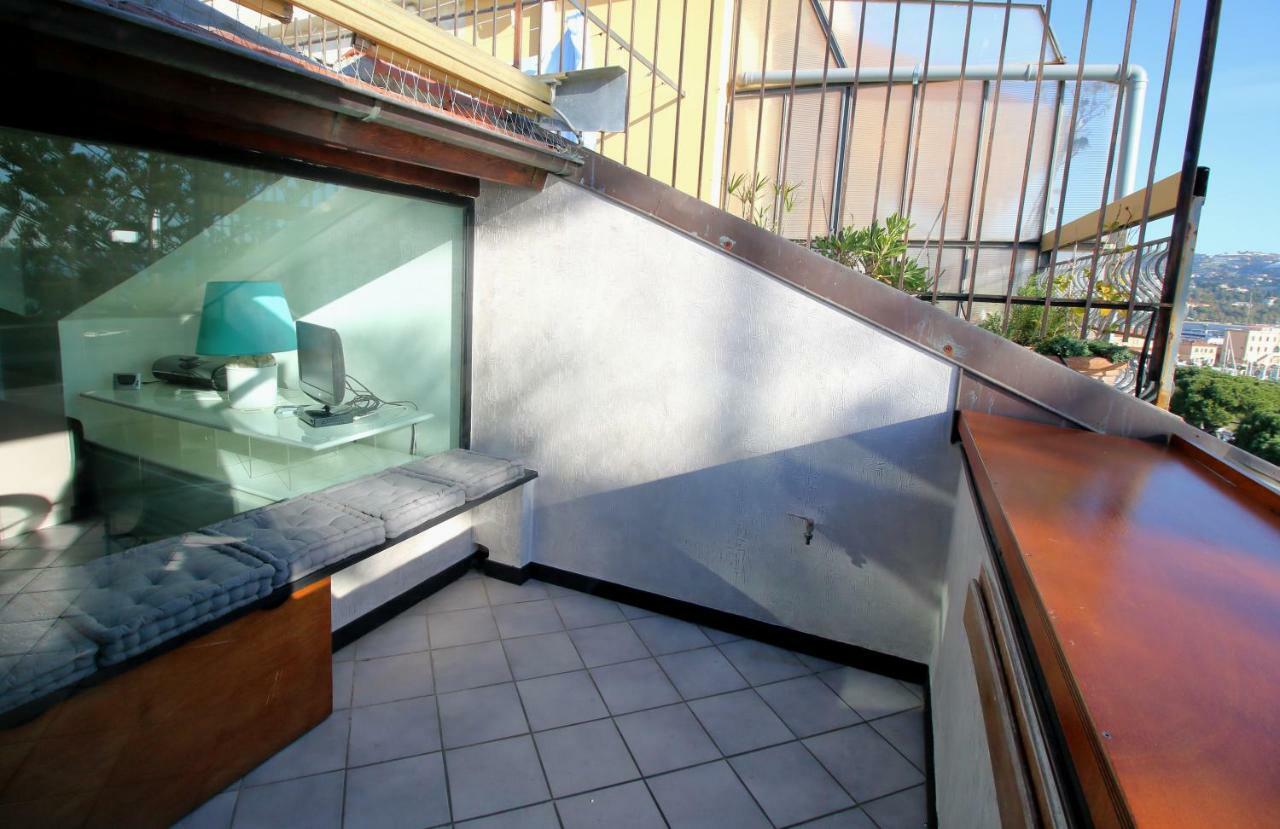 Appartement Mansarda Luminosa In Centro Sul Mare - Attic By Sea à San Remo Extérieur photo